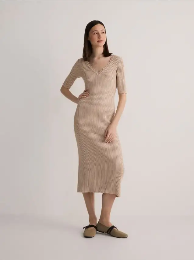 Maxi abito in viscosa Colore beige