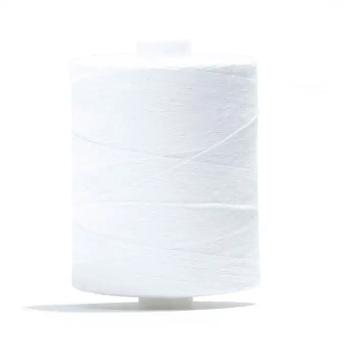 Bobina di filo da imbastire 100% cotone bianco