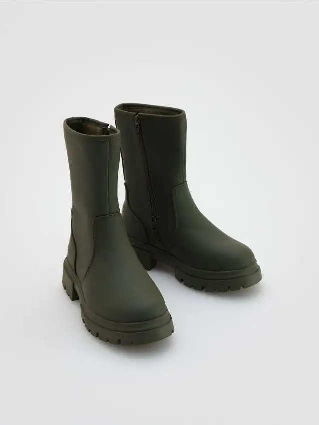 GIRLS` BOOTS Colore verde
