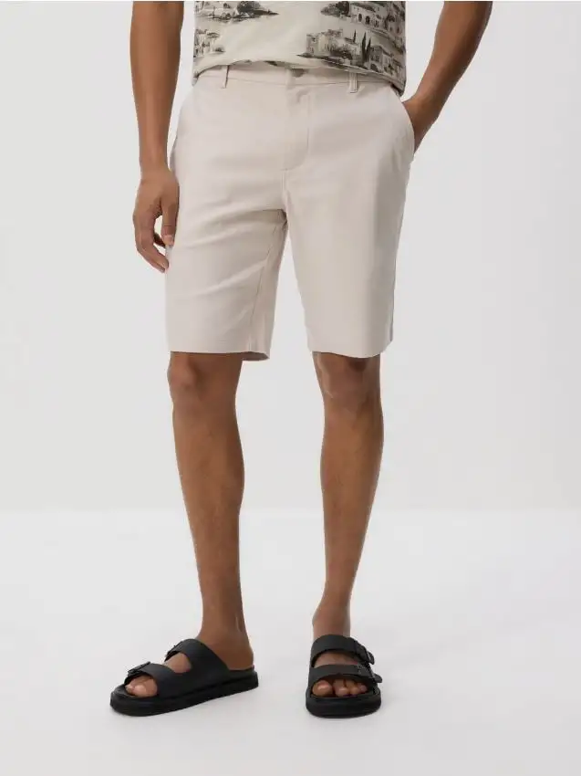 Shorts carrot fit Colore beige