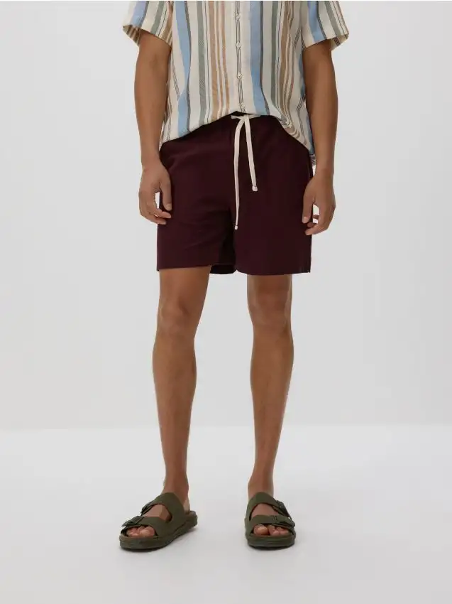 Pantaloncini in misto lino Colore mogano