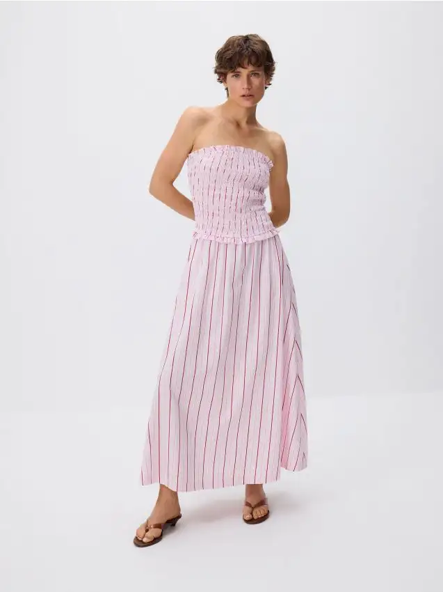 Maxi abito a righe Colore rosa pastello