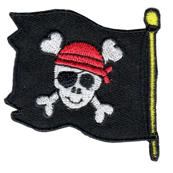 Scudetto bandiera pirata