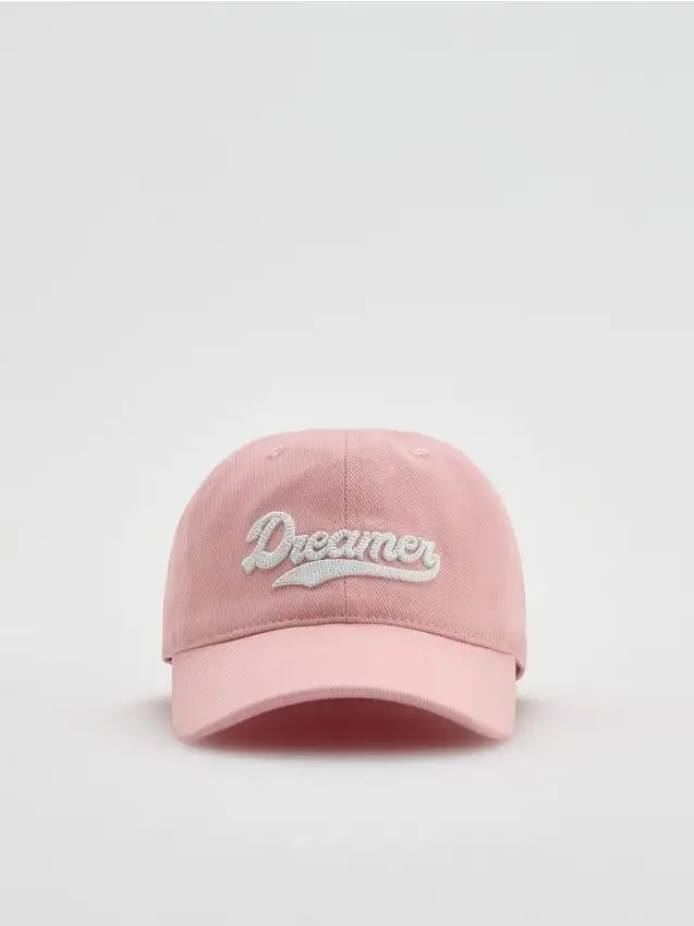 Cappello con scritte Colore rosa pastello