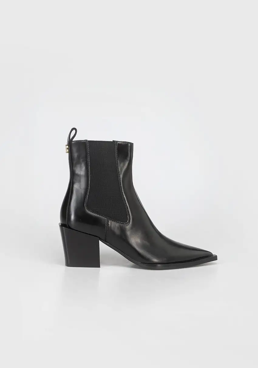 Stivaletto Chelsea Moderno con Punta Affusolata e Tacco Geometria