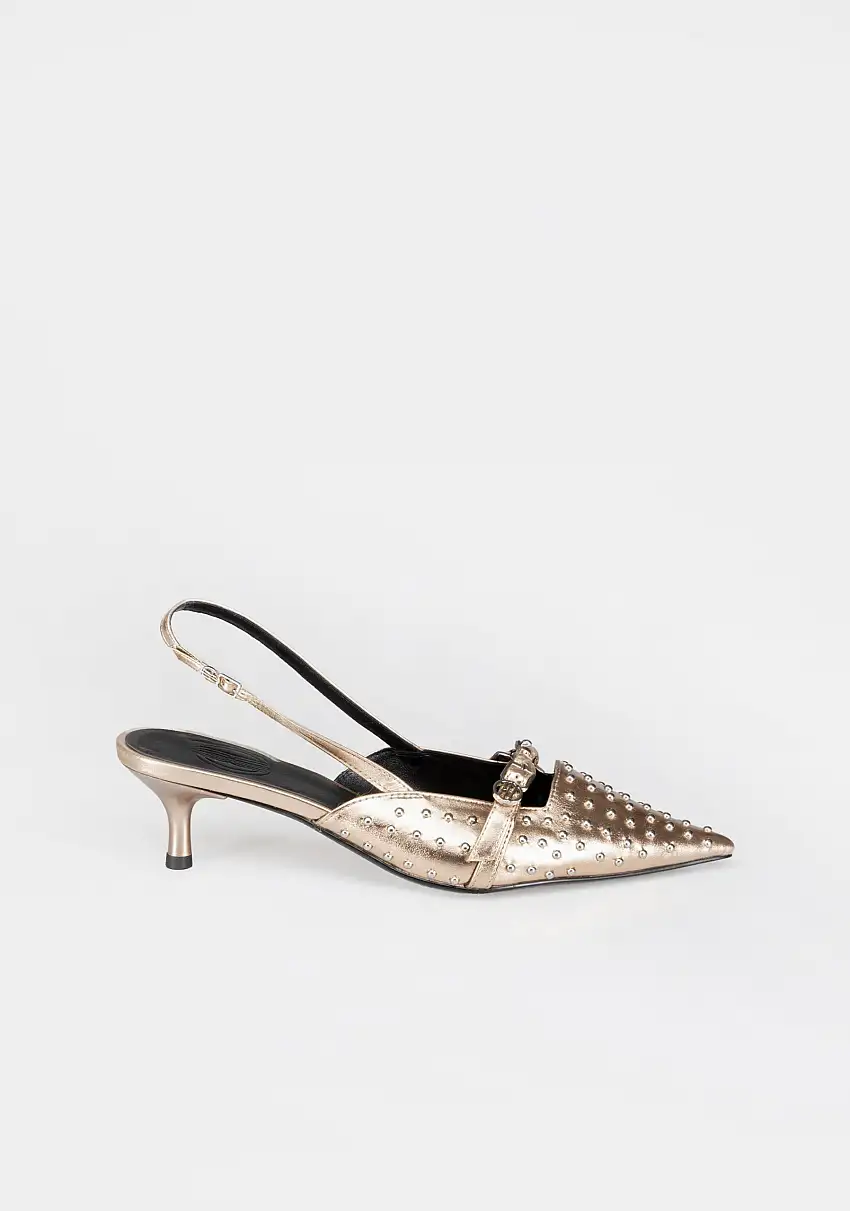 Slingback a Punta con Borchie Metalliche e Tacco Kitten Heel