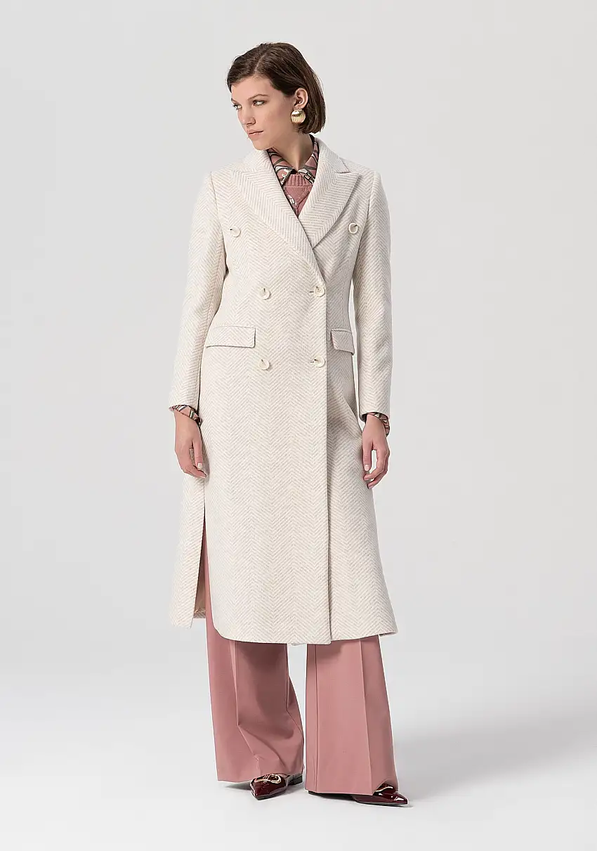 Cappotto regular lungo doppiopetto in tessuto spigato