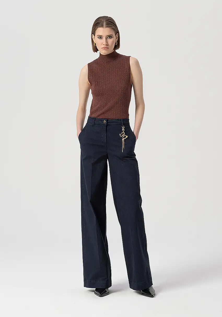 Pantalone flare a palazzo in gabardina