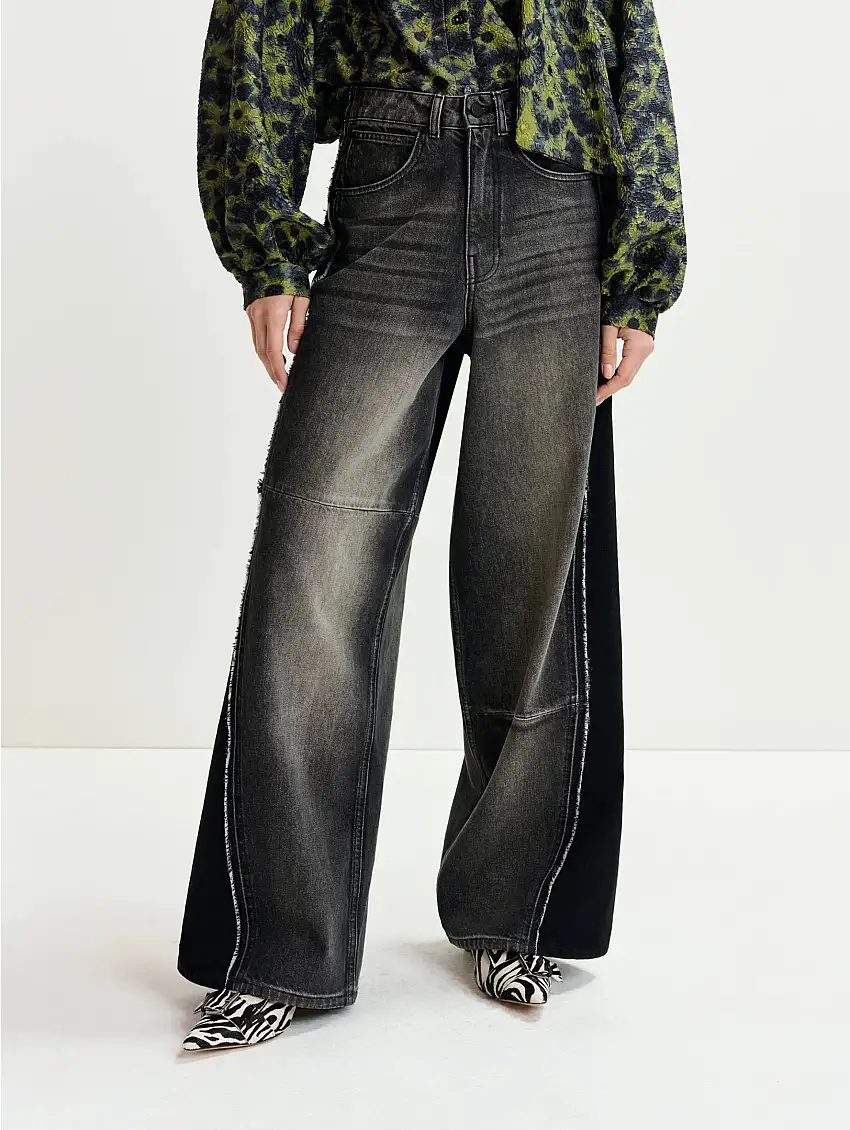 Jeans con Pannelli Laterali a Contrasto Nero