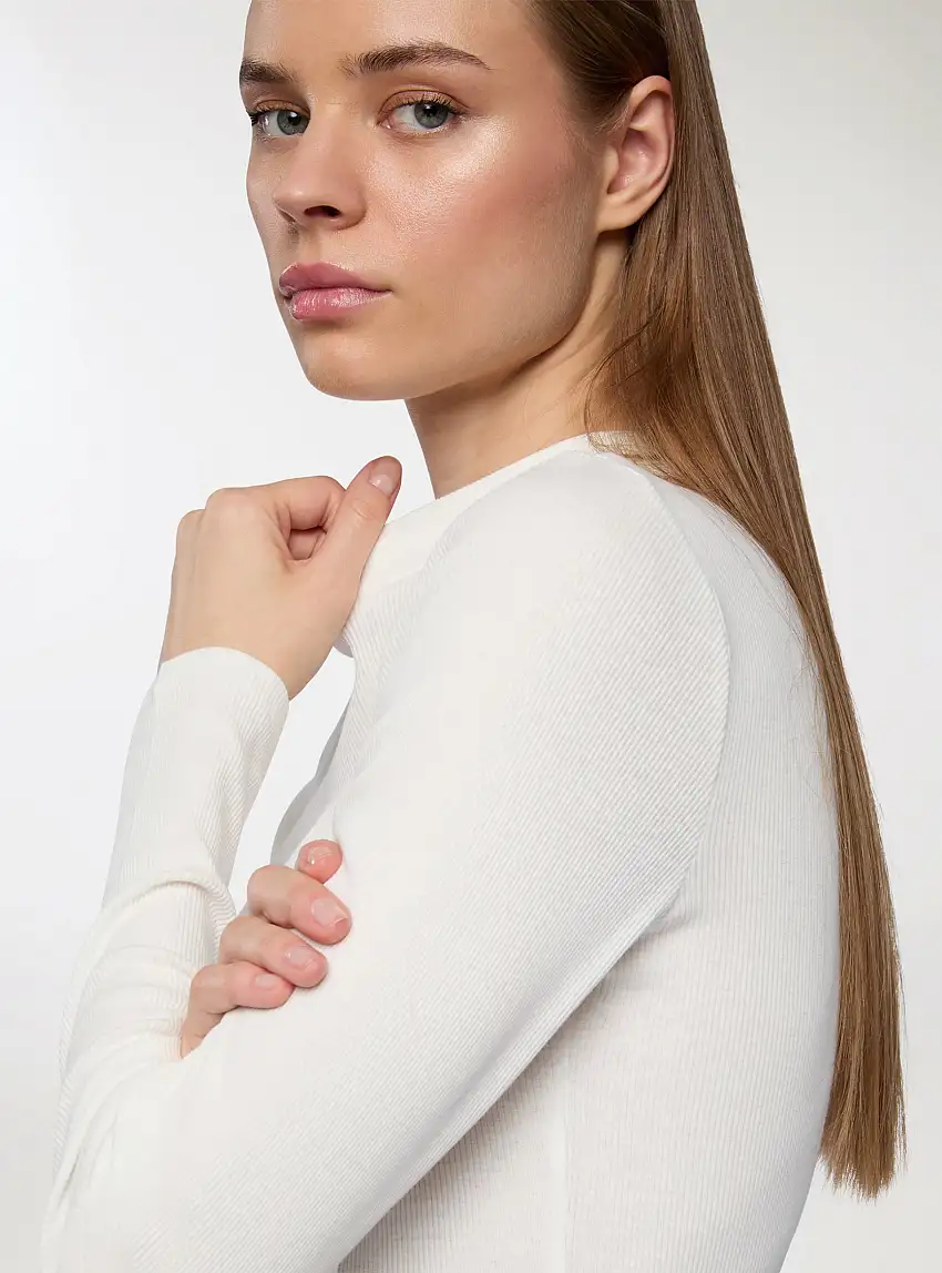 T-shirt maniche lunghe lupetto a costine Bianco lana