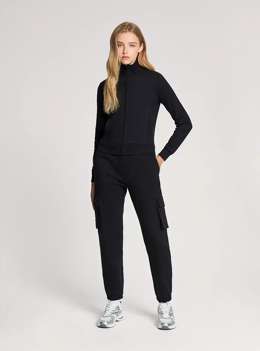 Felpa collo alto con zip girocollo Nero