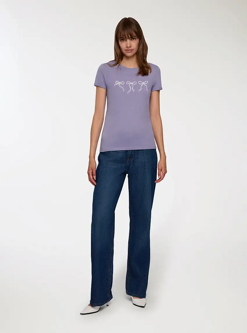 T-shirt slim fit con stampa fiocchi Blu denim