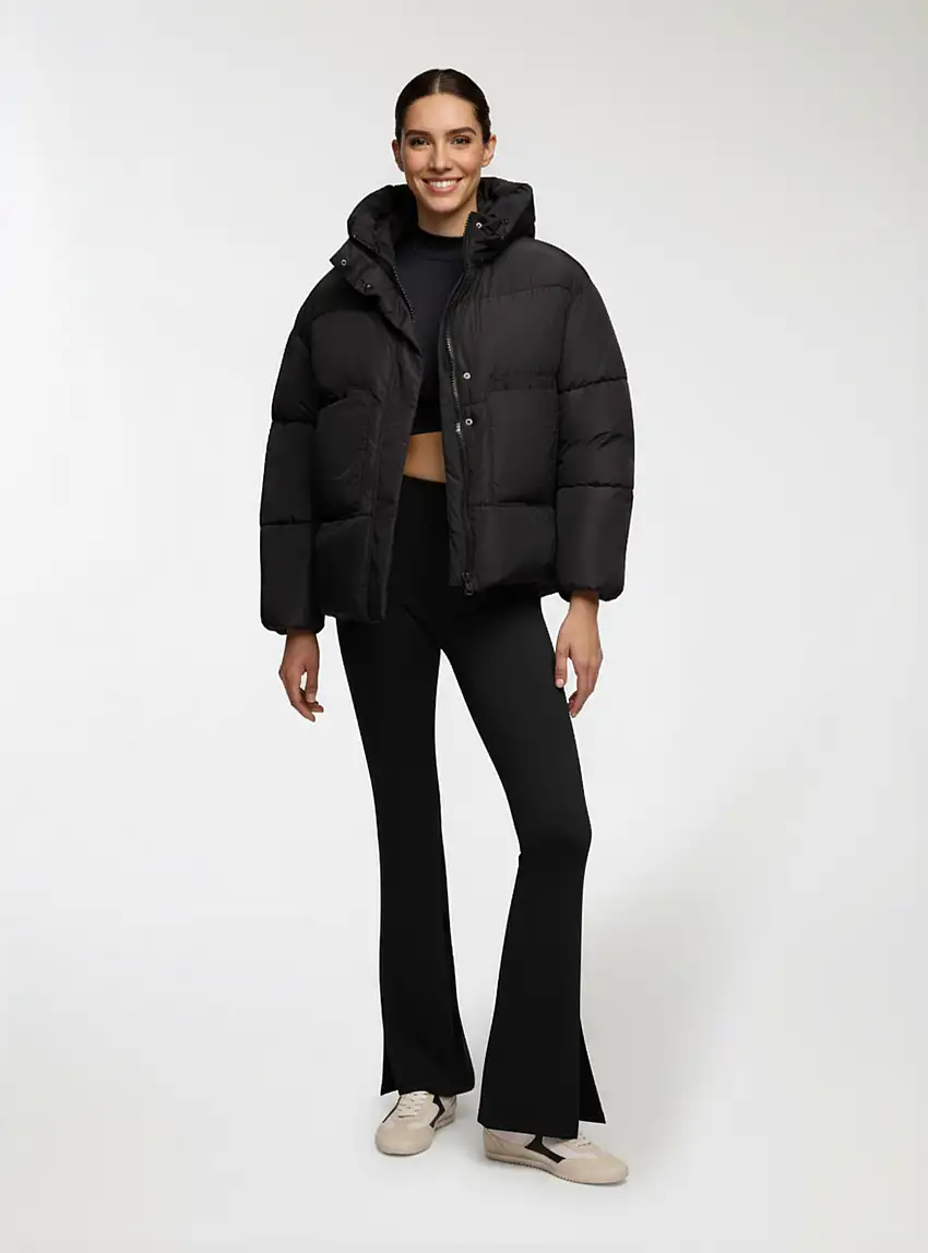 Giubbotto over con cappuccio Nero