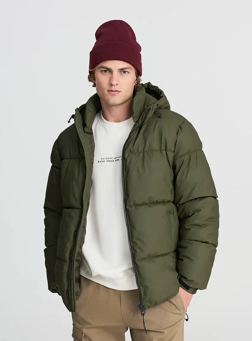 Giubbotto imbottito effetto gommato con cappuccio Salvia