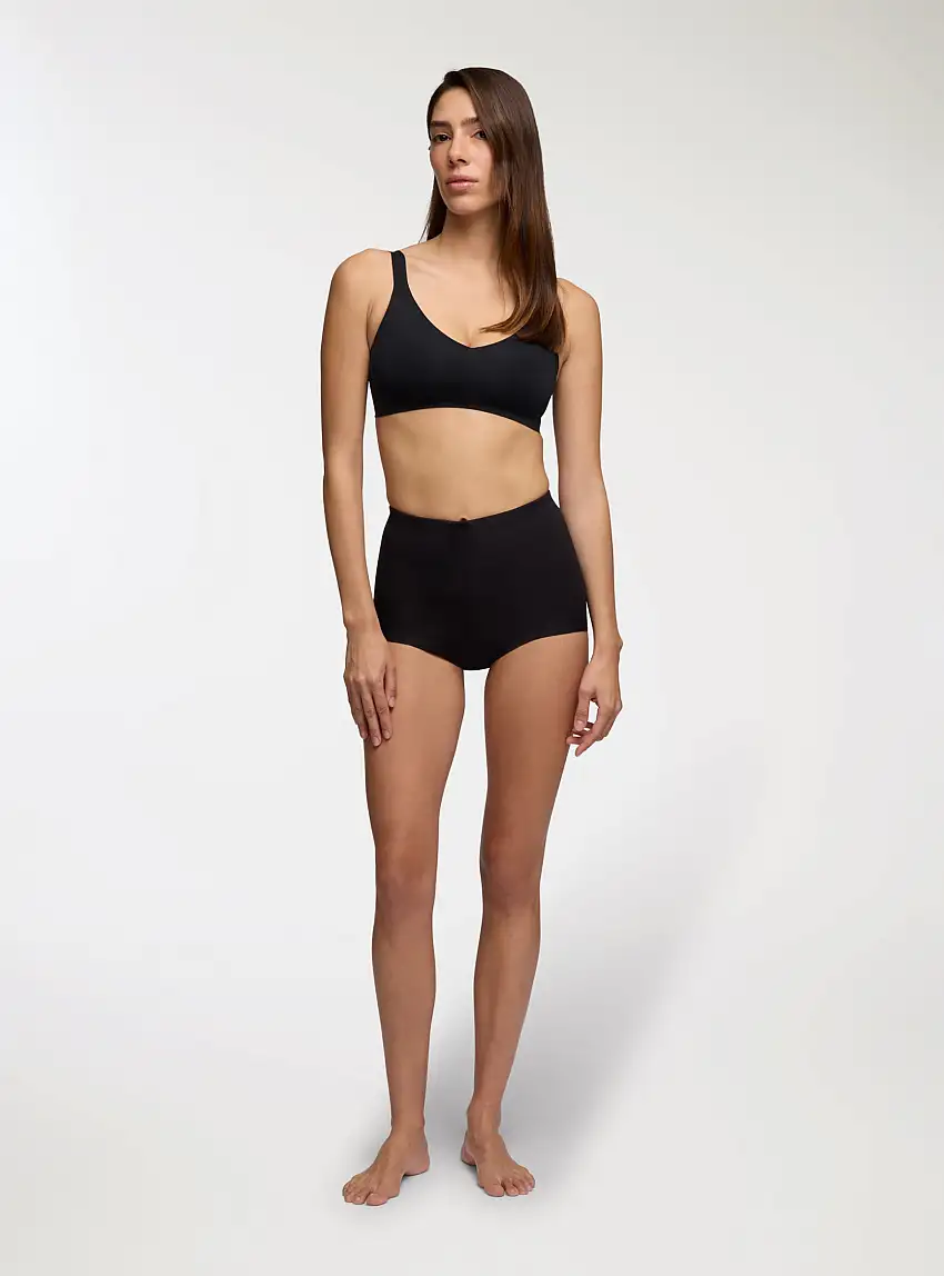 Hot pants in microfibra Nero