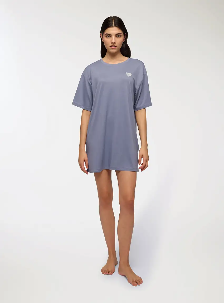 T-shirt pigiama maxi con spacchi e cuore Avio