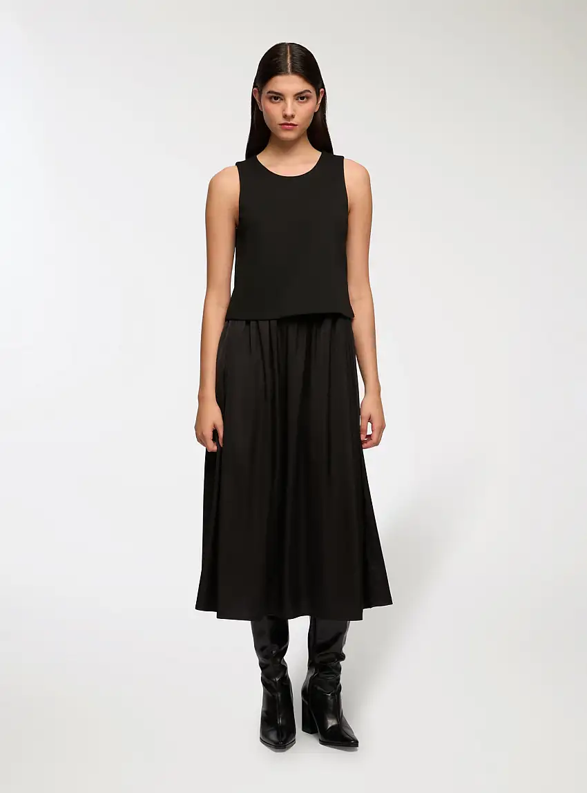 Vestito midi plissettato Nero