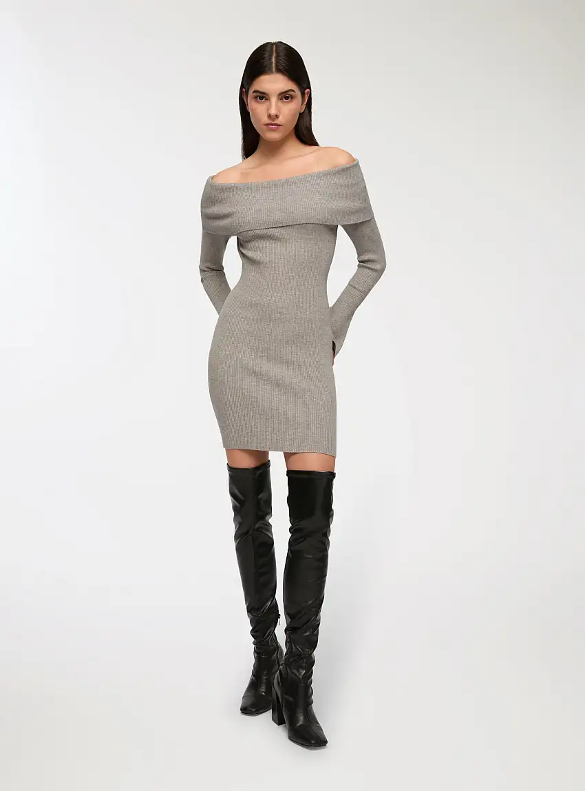Vestito in maglia con spalle scoperte Grigio medio melange