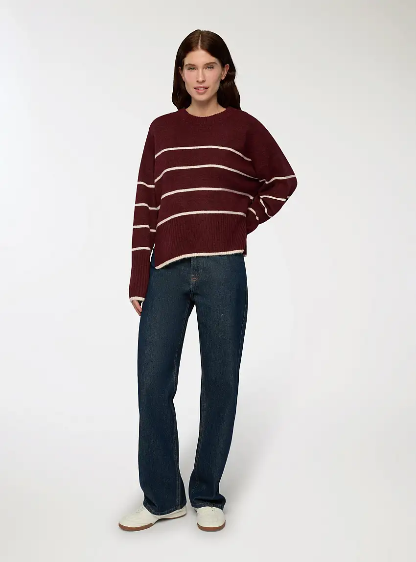 Maglia ampia a righe con spacchi Var bordeaux