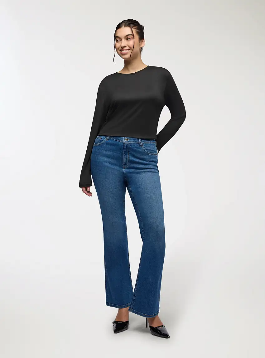 Jeans a zampa Blu denim medio