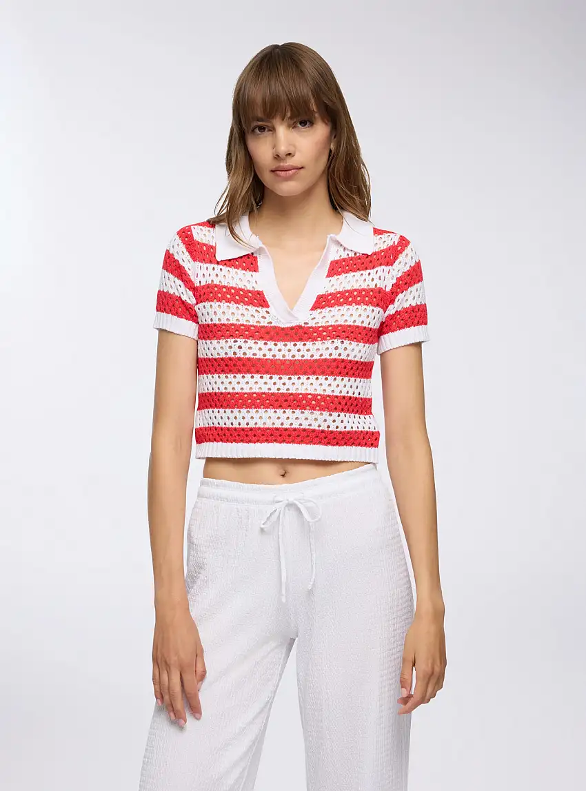 T-shirt in rete a righe con colletto Var rosso