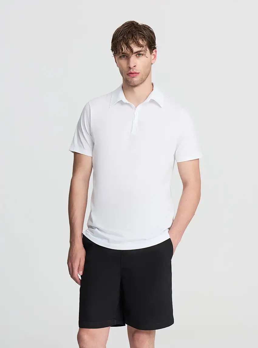 Pantaloncini con elastico in vita Nero