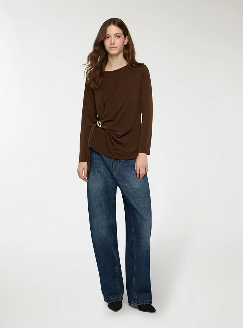 T-shirt con nodo laterale Testa moro