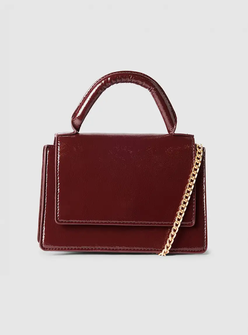 Borsa a tracolla effetto vernice Prugna