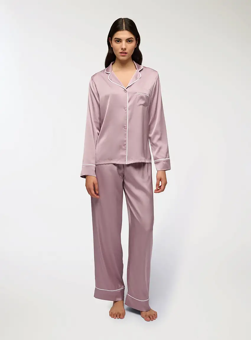 Pigiama lungo effetto raso Lilla