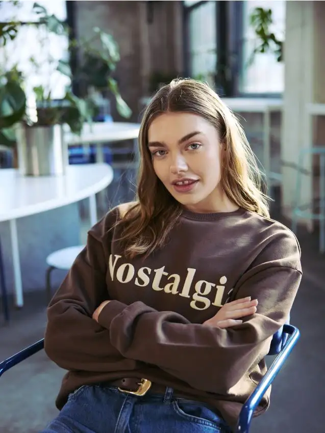 Felpa in cotone con ricamo Colore caffè