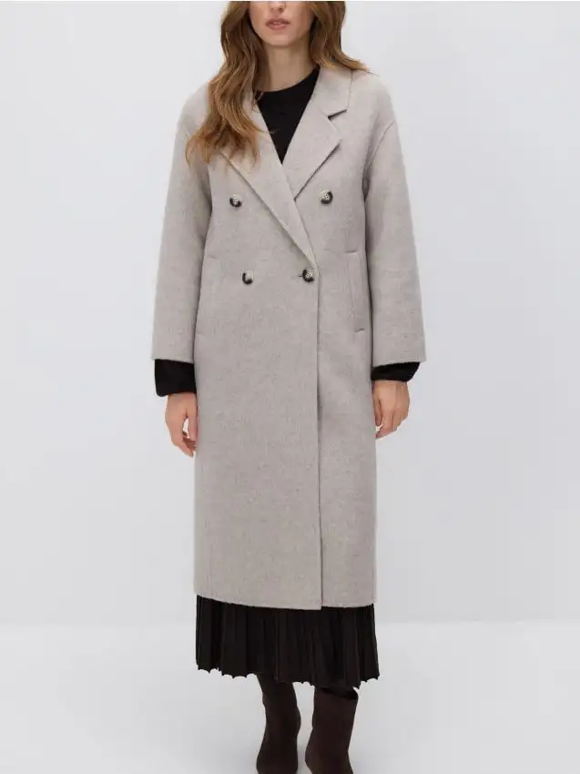 Cappotto realizzato a mano in misto lana Colore nude