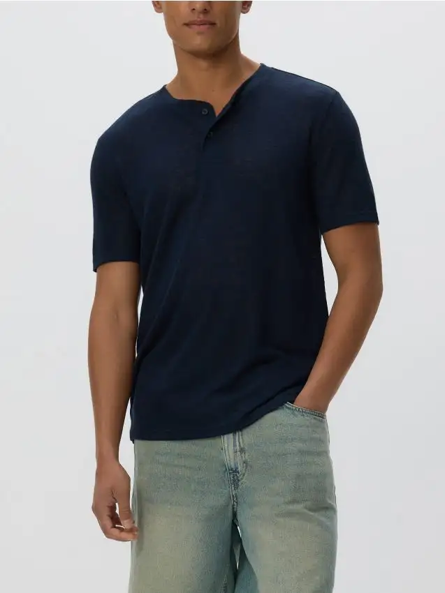 Camiseta Henley de corte regular Colore blu scuro