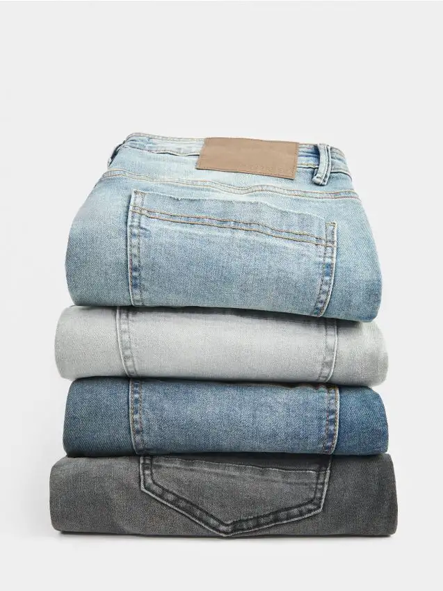 Jeans slim con effetto slavato Colore blu scuro