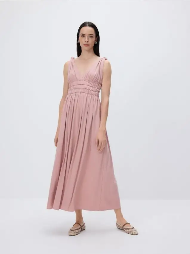 Maxi abito con arricciatura Colore rosa cipria