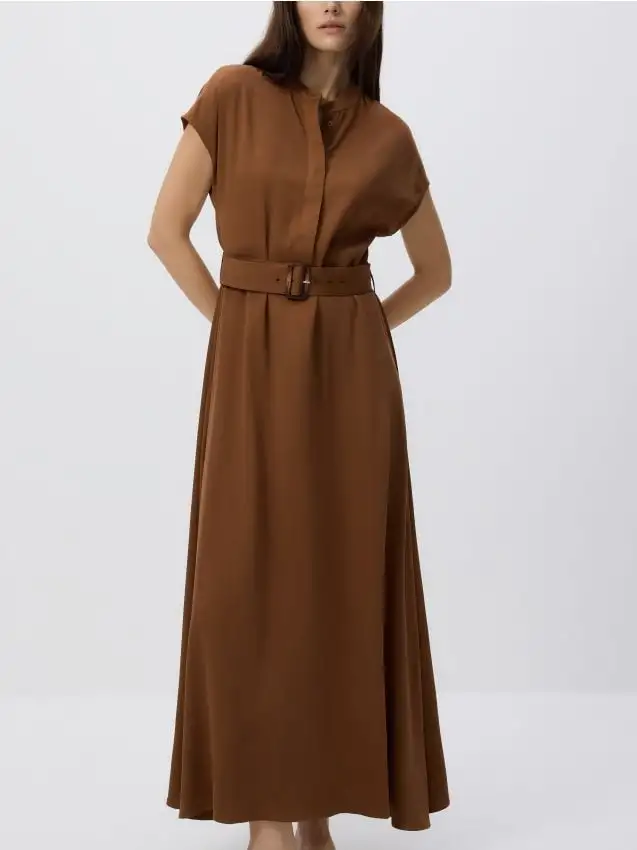 Vestito midi con cintura Colore marrone