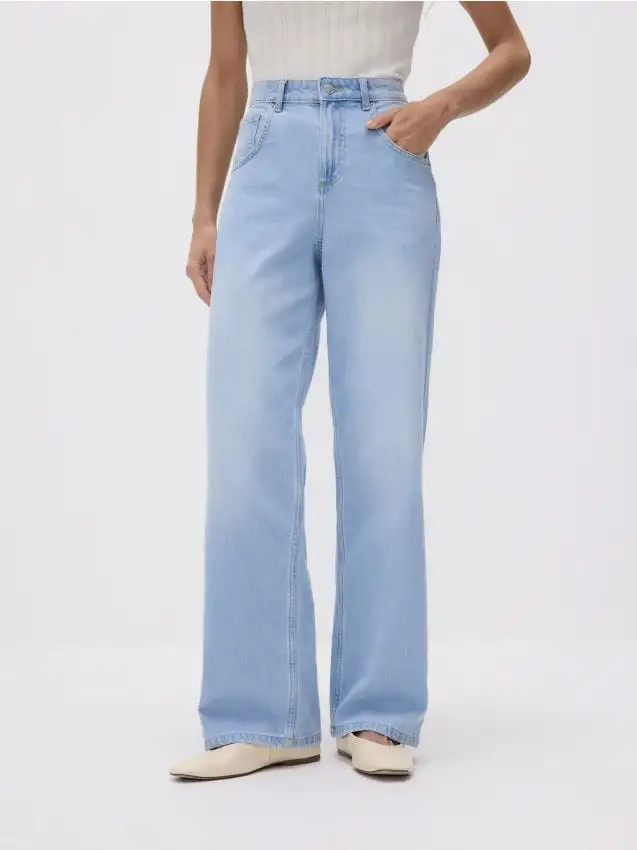 Jeans wide leg con cintura Colore blu