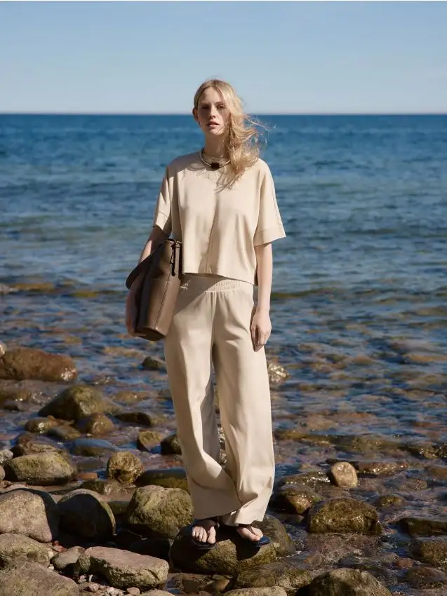 Pantaloni ampi in viscosa Colore nude