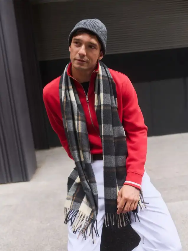 Felpa con zip e colletto rigido Colore rosso