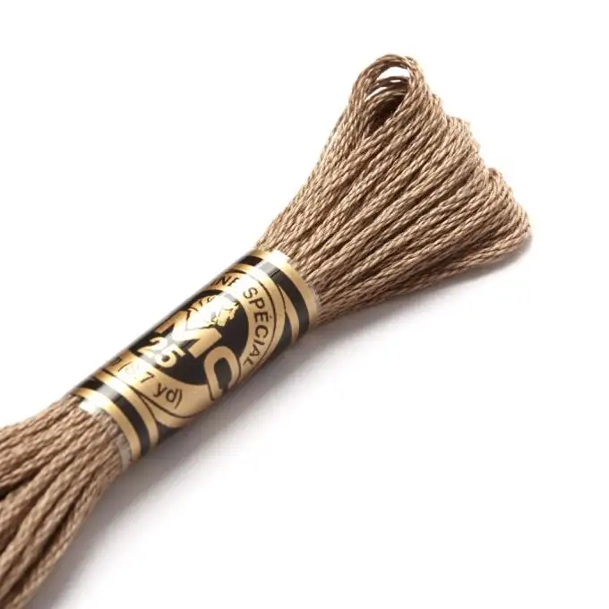 Filato mouliné per ricamo tonalità marroni COL 3790