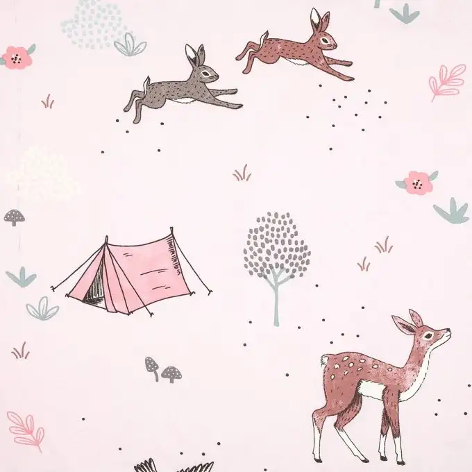 Tessuto per lenzuola rosa foresta incantata