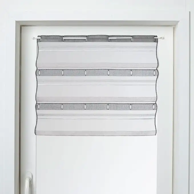 Tendaggio modulabile a righe