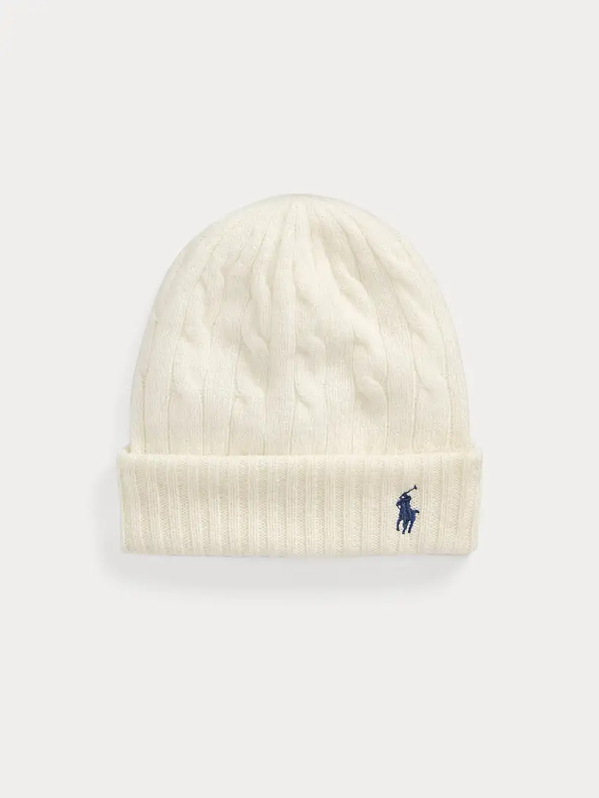 Berretto con Lavorazione a Trecce Crema