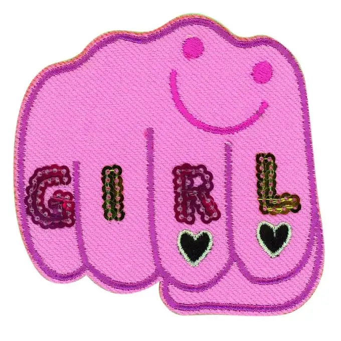 Scudetto pugno ragazza rosa