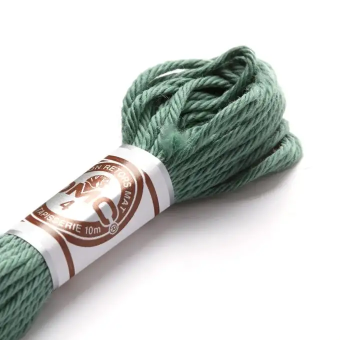 Filo da ricamo ritorto opaco verde - COL 2137