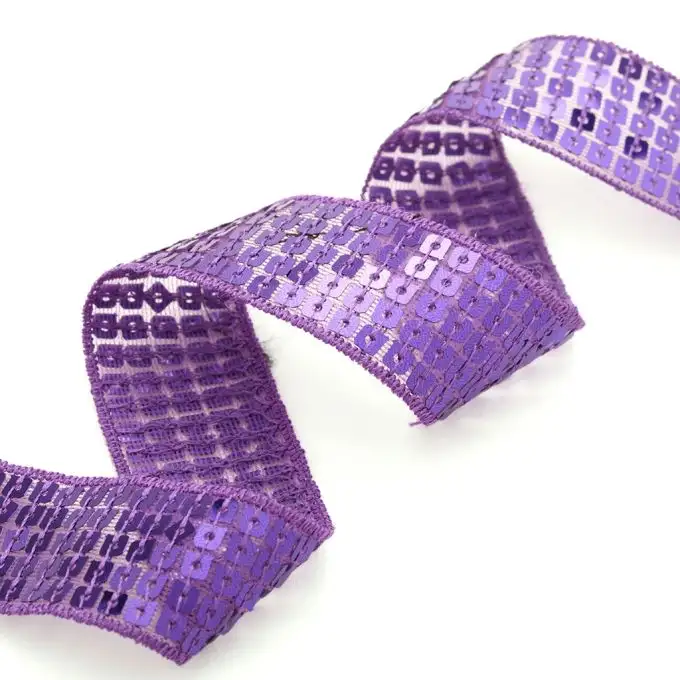 Galon in sequins quadrati viola