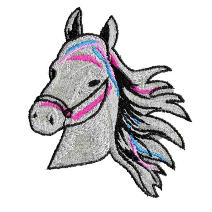 Distintivo testa di cavallo rosa e blu