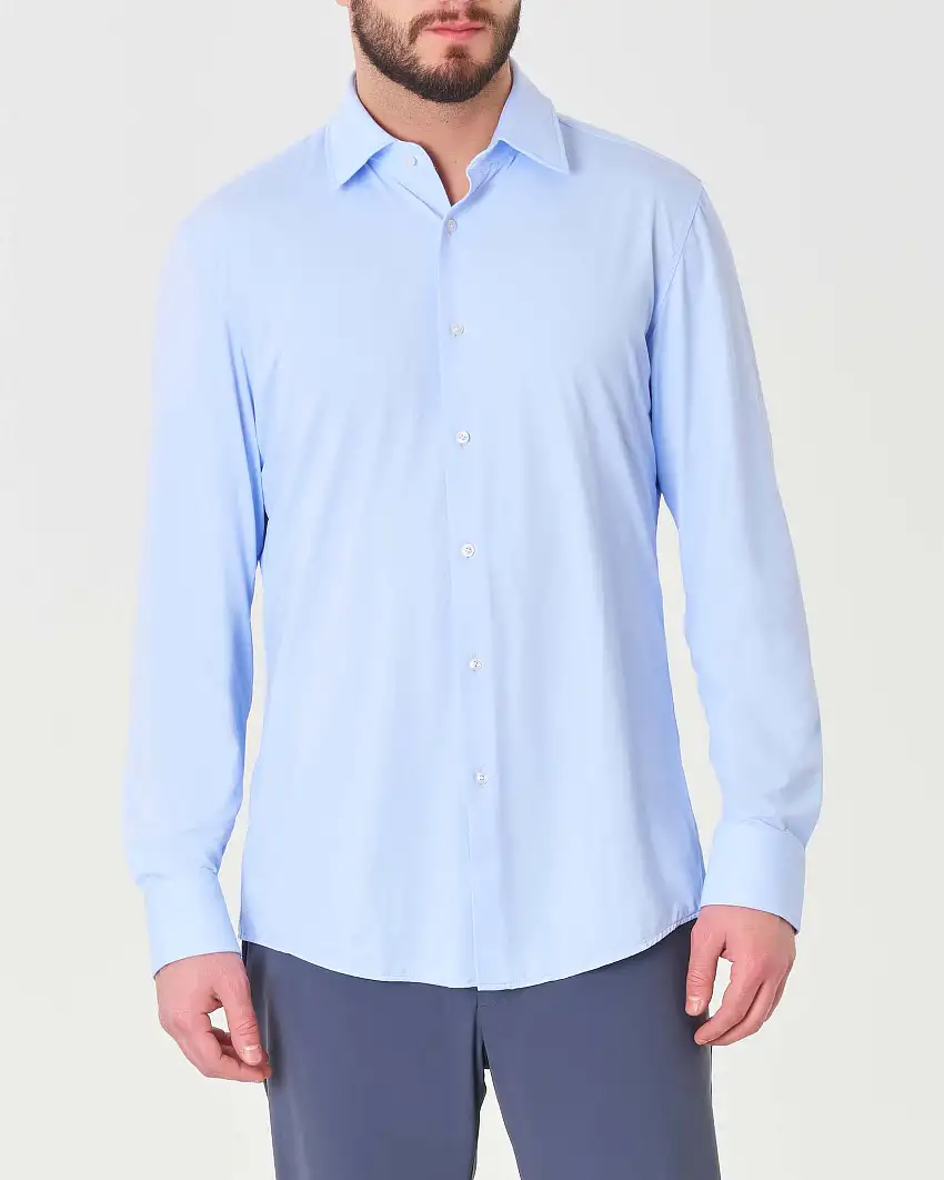 Camicia Boss azzurra Hank slim fit in tessuto tecnico stretch micro armatura con colletto Kent