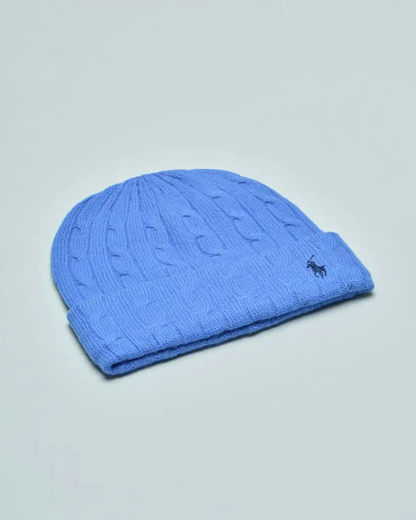 Berretto azzurro in lana misto cashmere a trecce con logo ricamato