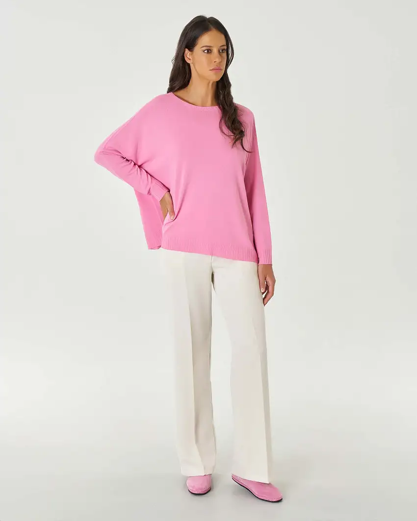 Maglia rosa boxy in misto viscosa con giromanica sceso e scollo tondo
