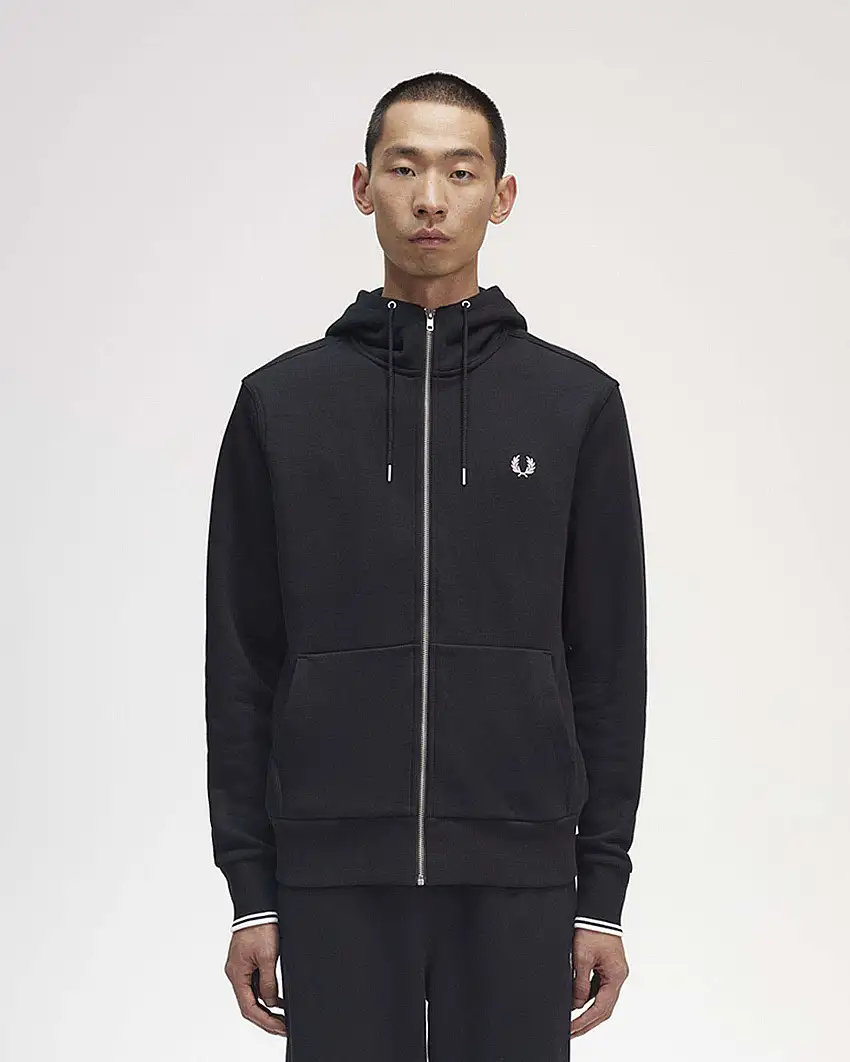 Felpa Fred Perry nera con cappuccio e chiusura zip